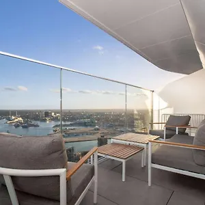 Danmarks Hojeste Penthouse Lejlighed I Lighthouse - 42 Sal Apartment